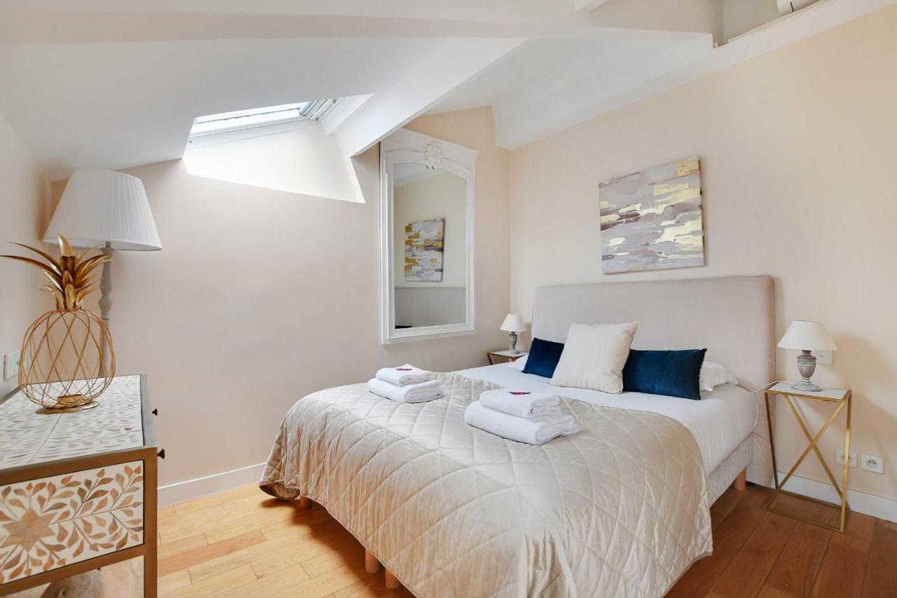 Appartement Amazing Duplex 4p- Louvre Museum Tuileries Parijs